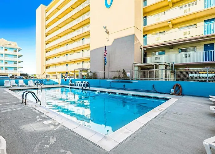 Comfortable And Convenient Oceanside With Shared Pool Free Wifi & Balcony * Ocean City